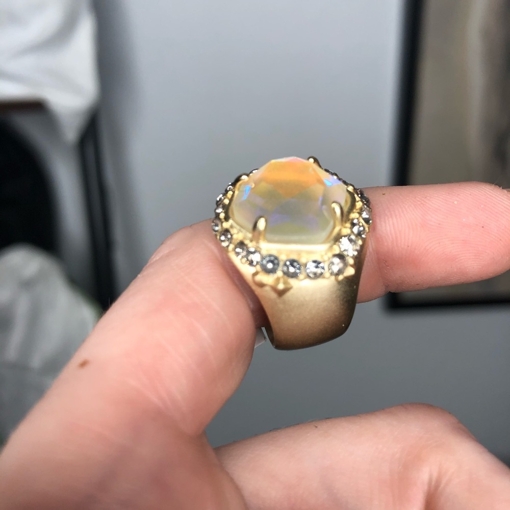 Kendra Scott Schuyler Dichroic Glass Ring - Picture 10 of 12